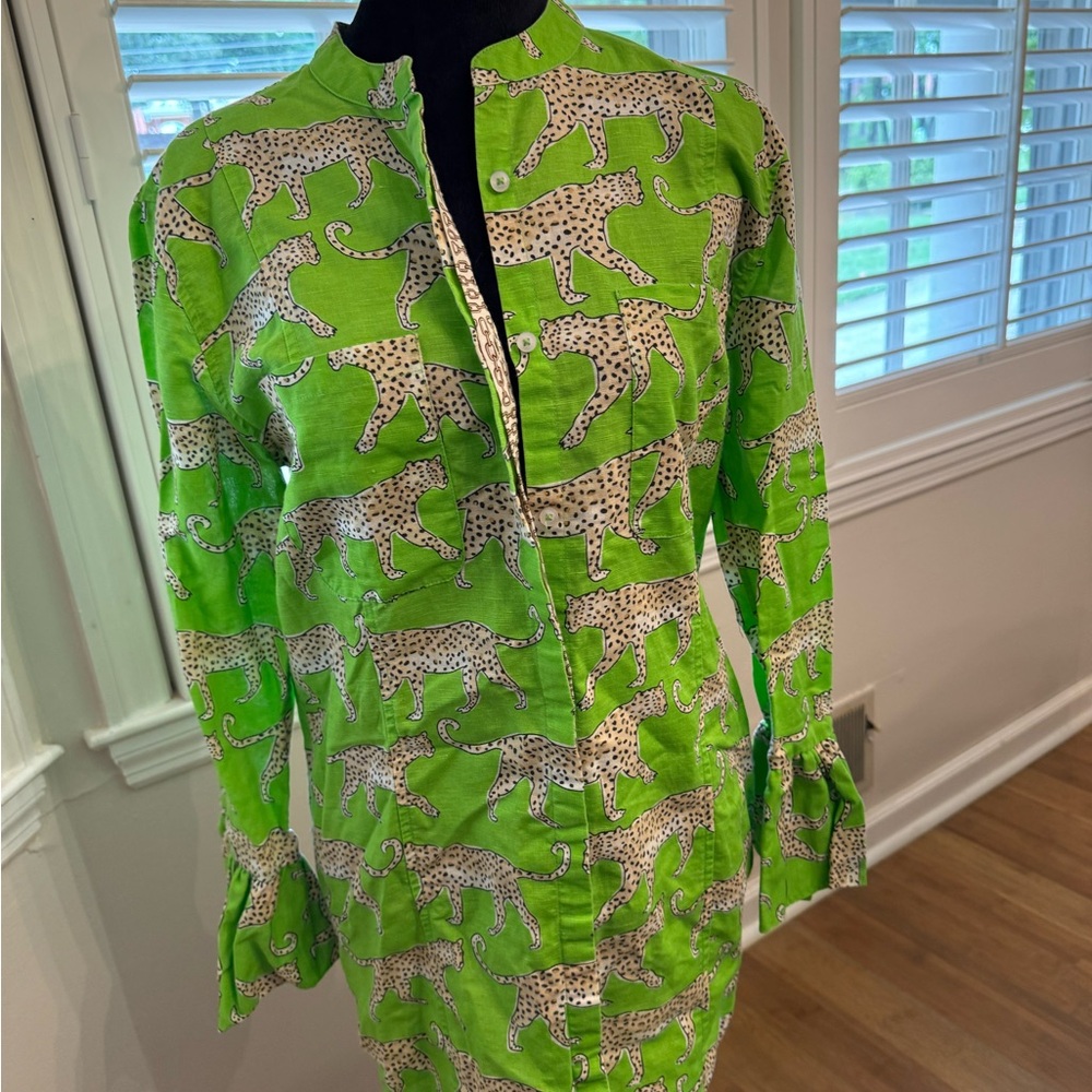Tizzie Green Leopard Print Women's Button Down